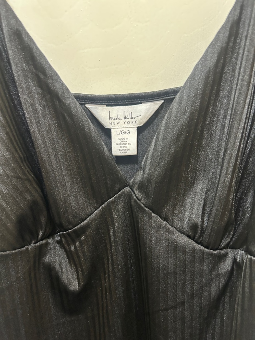 Black Ribbed Satin Cami and Shorts Set by Nicole Miller New York - Picture 5 of 6